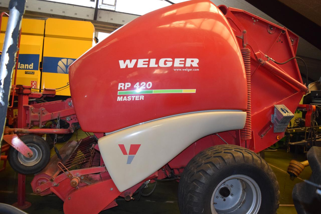 Welger RP 420 Master - מכונת צרור עגולה: תמונה 1 Welger RP 420 Master - מכונת צרור עגולה: תמונה 1