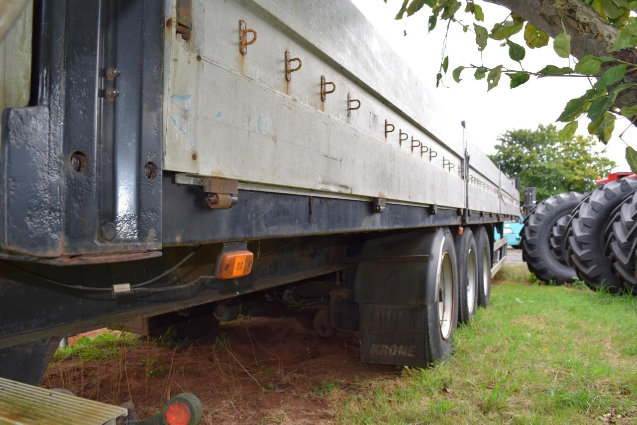 Wielton PTS 34.100 - קרון נגרר עם וילונות צד: תמונה 4 Wielton PTS 34.100 - קרון נגרר עם וילונות צד: תמונה 4