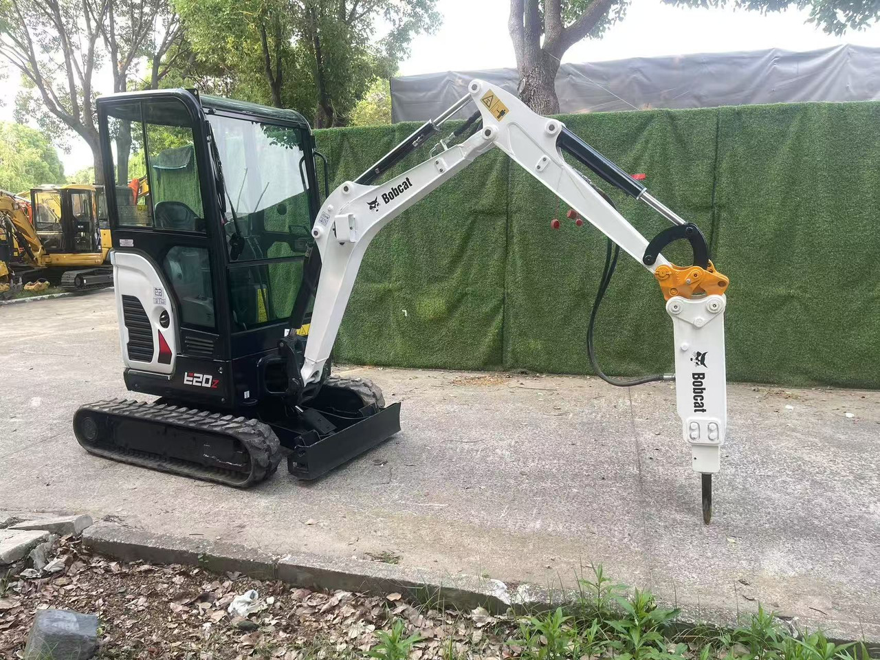 Bobcat E20Z - מיני מחפר: תמונה 3 Bobcat E20Z - מיני מחפר: תמונה 3