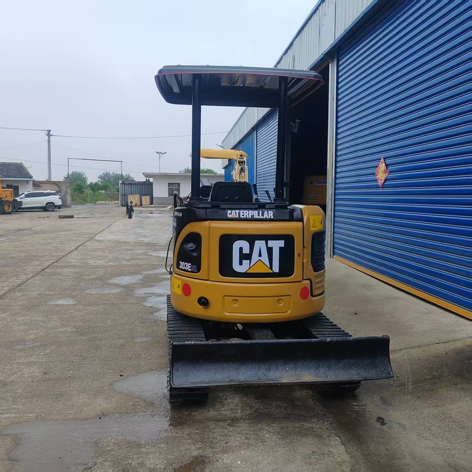 CATERPILLAR 303ECR - מיני מחפר: תמונה 2 CATERPILLAR 303ECR - מיני מחפר: תמונה 2
