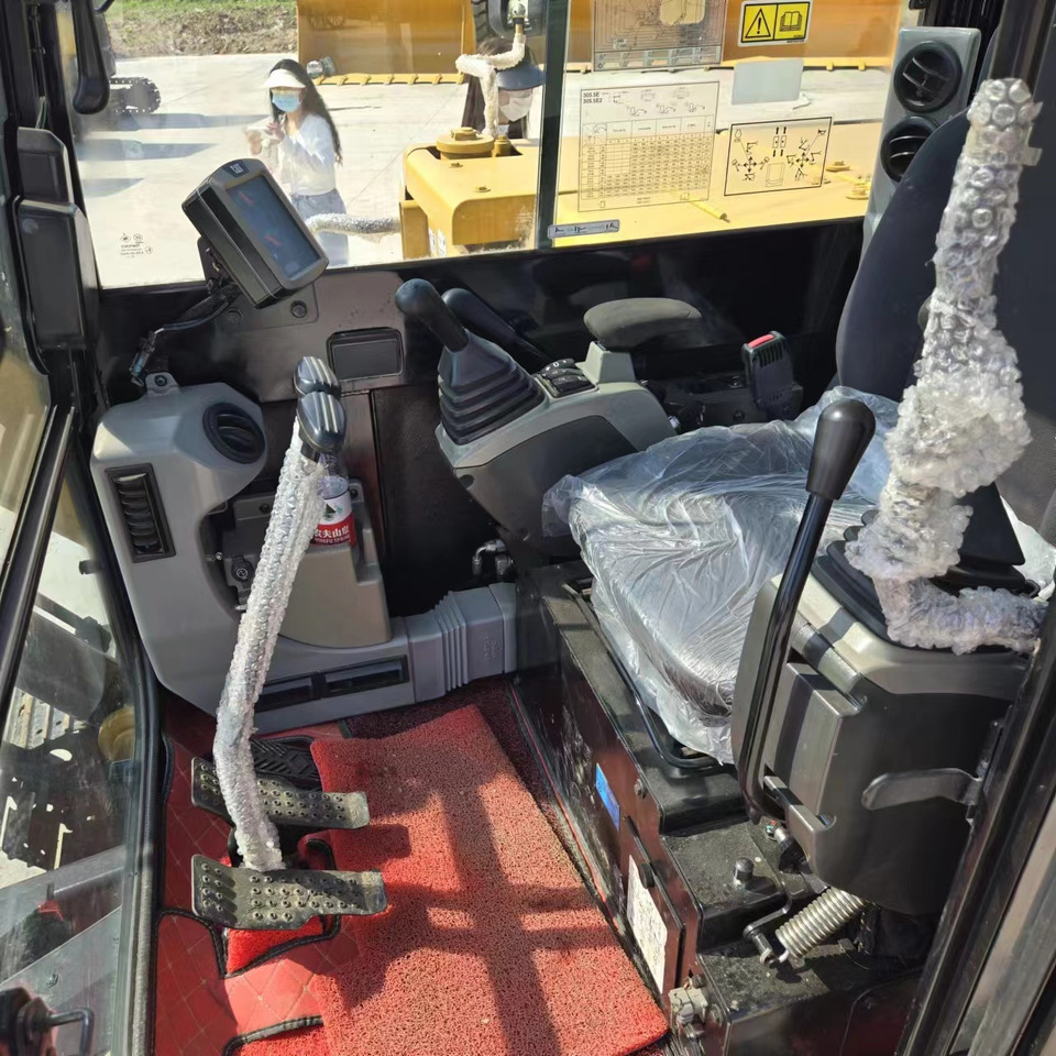 CATERPILLAR 305.5E2 - מיני מחפר: תמונה 5 CATERPILLAR 305.5E2 - מיני מחפר: תמונה 5