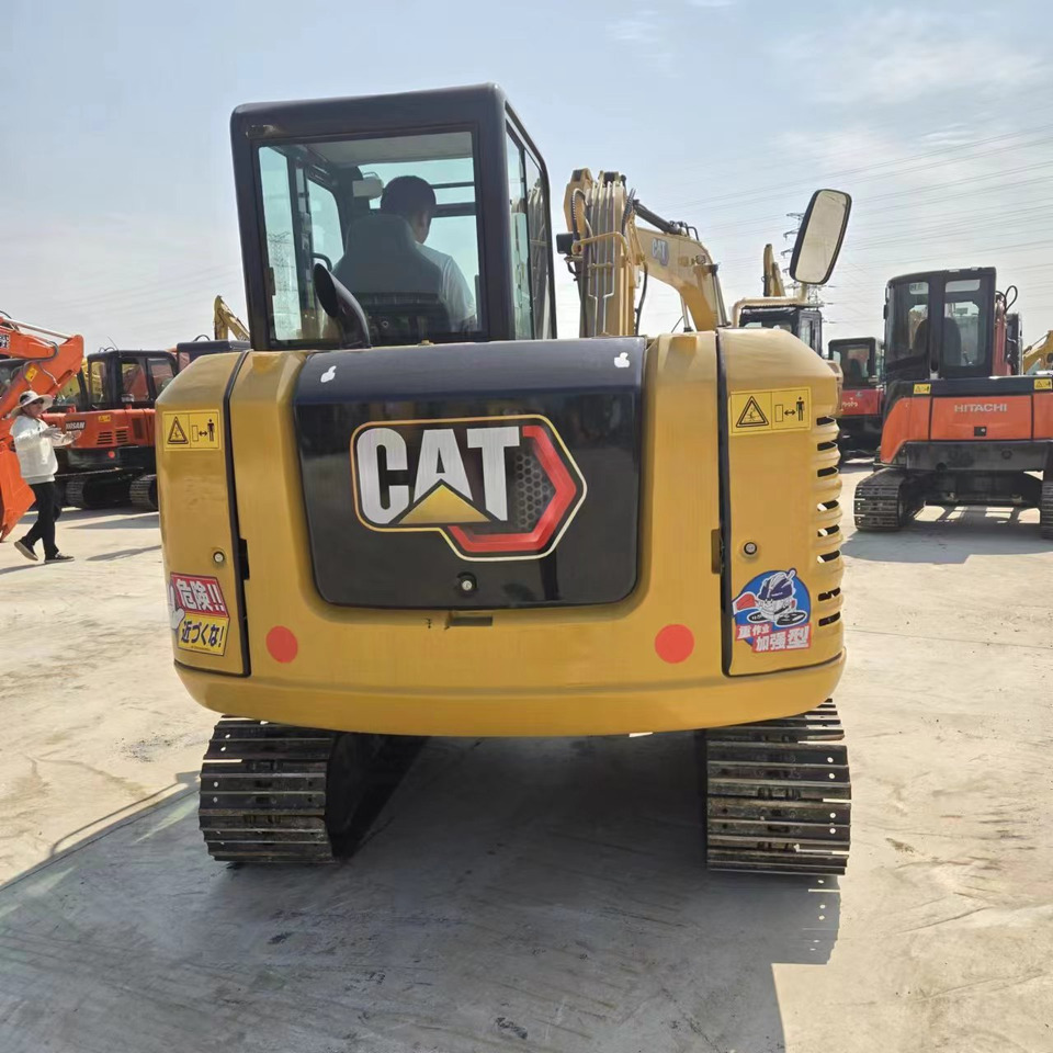 CATERPILLAR 305.5E2 - מיני מחפר: תמונה 4 CATERPILLAR 305.5E2 - מיני מחפר: תמונה 4