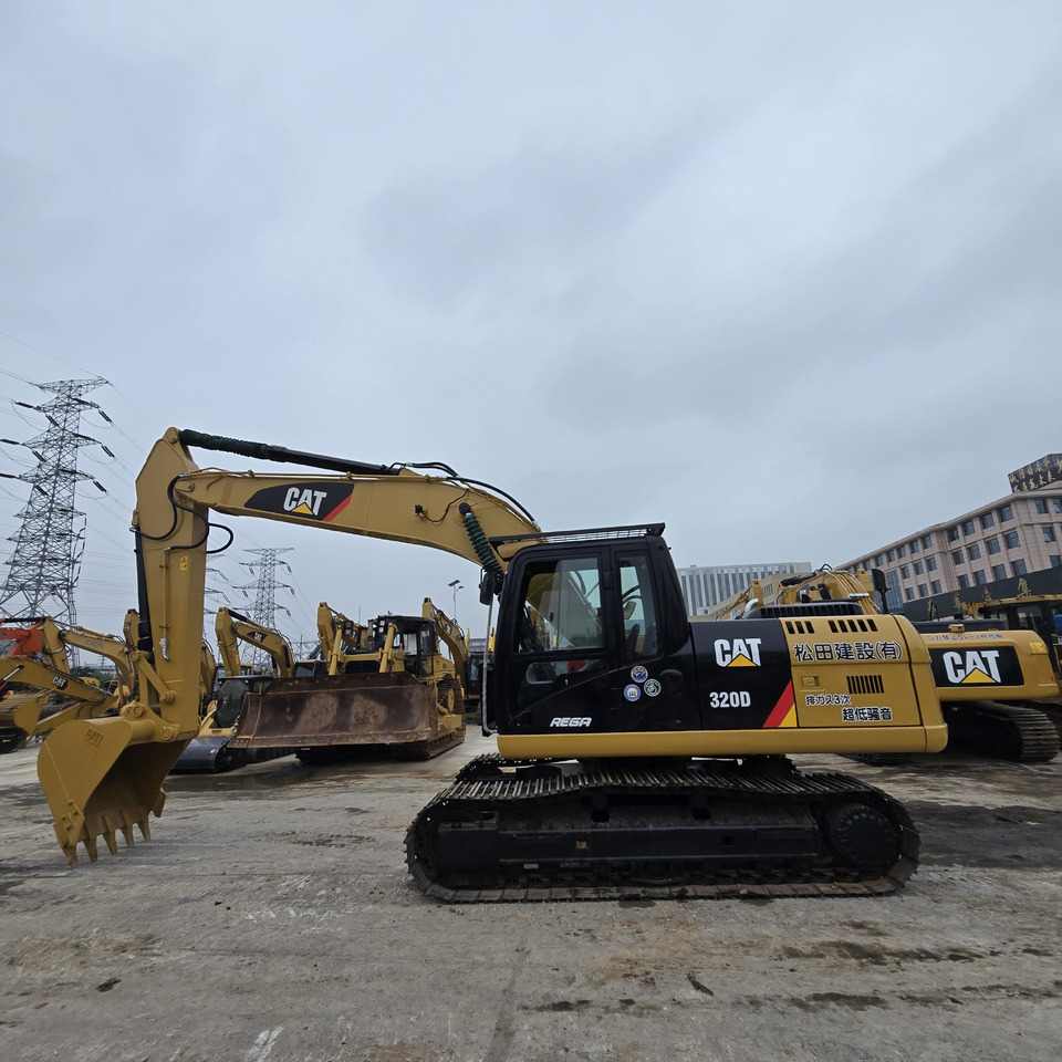 CATERPILLAR 320D - מחפר סורק: תמונה 1 CATERPILLAR 320D - מחפר סורק: תמונה 1