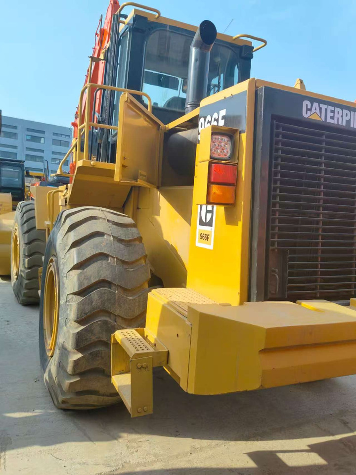 CATERPILLAR 966F - מעמיס גלגלים: תמונה 1 CATERPILLAR 966F - מעמיס גלגלים: תמונה 1
