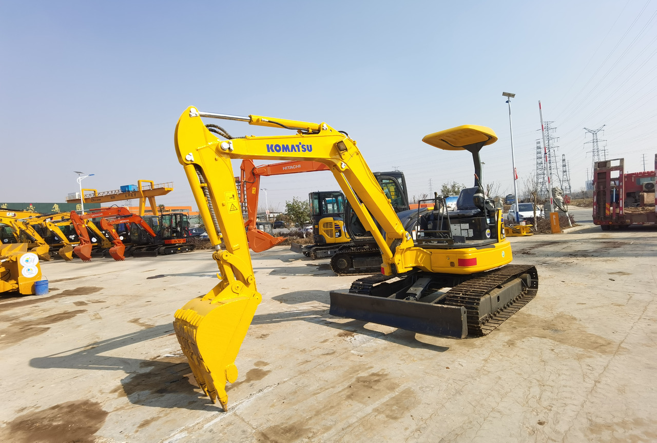 CATERPILLAR PC40MR - מיני מחפר: תמונה 3 CATERPILLAR PC40MR - מיני מחפר: תמונה 3