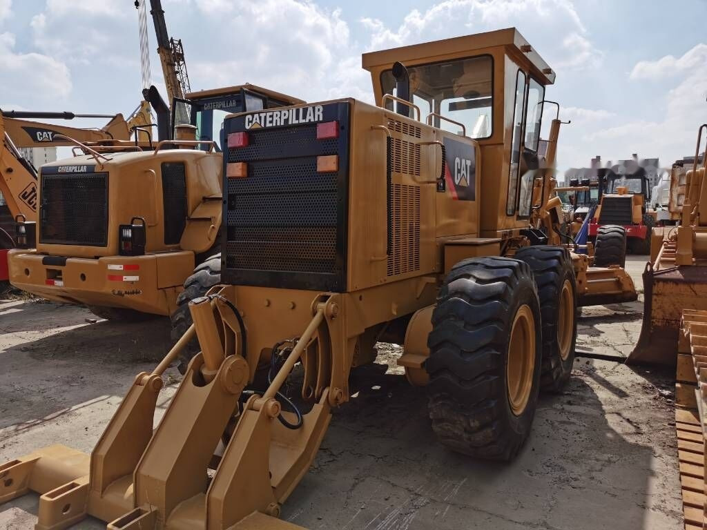 Caterpillar 120 H - מפלסת: תמונה 5 Caterpillar 120 H - מפלסת: תמונה 5