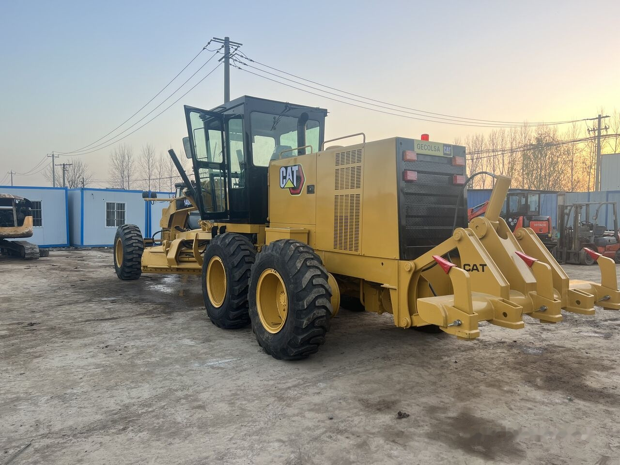 Caterpillar 140H - מפלסת: תמונה 3 Caterpillar 140H - מפלסת: תמונה 3