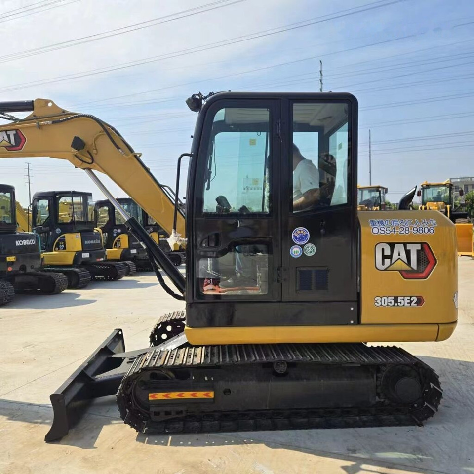 Caterpillar 305.5E2 - מיני מחפר: תמונה 3 Caterpillar 305.5E2 - מיני מחפר: תמונה 3