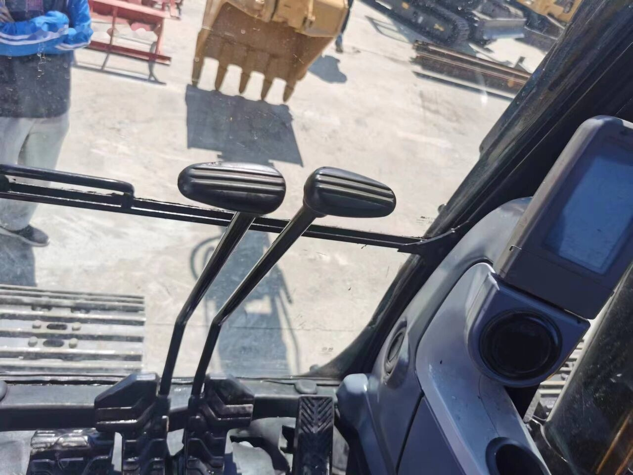 Caterpillar 312D2GC - מחפר סורק: תמונה 1 Caterpillar 312D2GC - מחפר סורק: תמונה 1