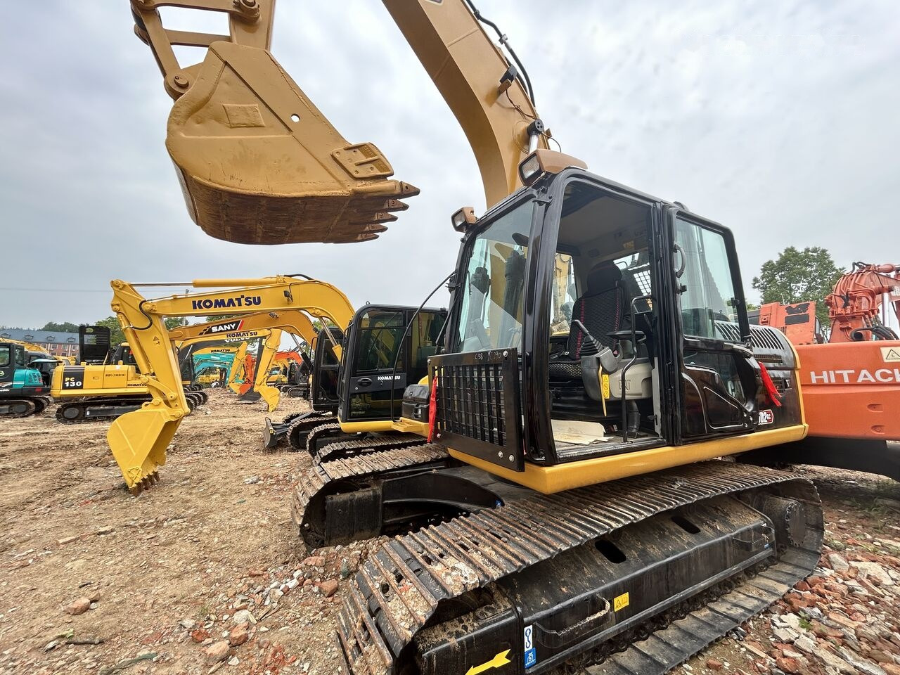 Caterpillar 320D2 - מחפר סורק: תמונה 3 Caterpillar 320D2 - מחפר סורק: תמונה 3