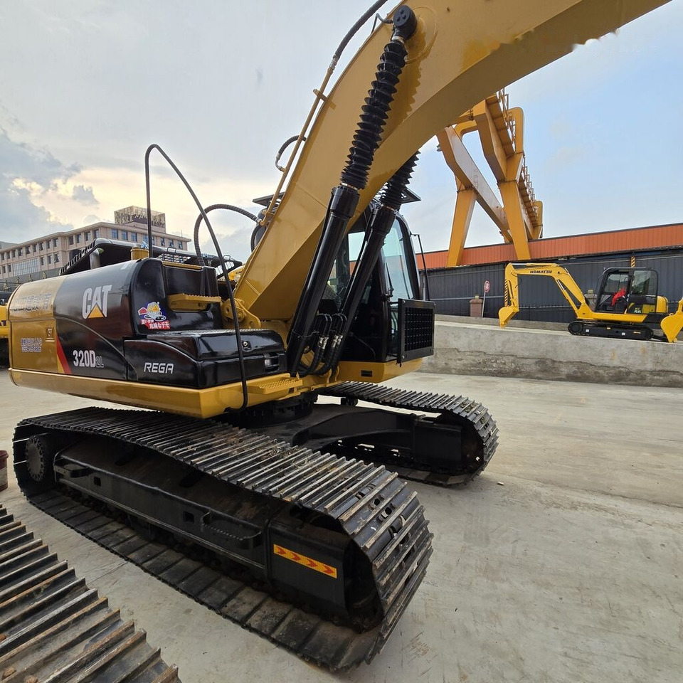 Caterpillar 320DL - מחפר סורק: תמונה 3 Caterpillar 320DL - מחפר סורק: תמונה 3