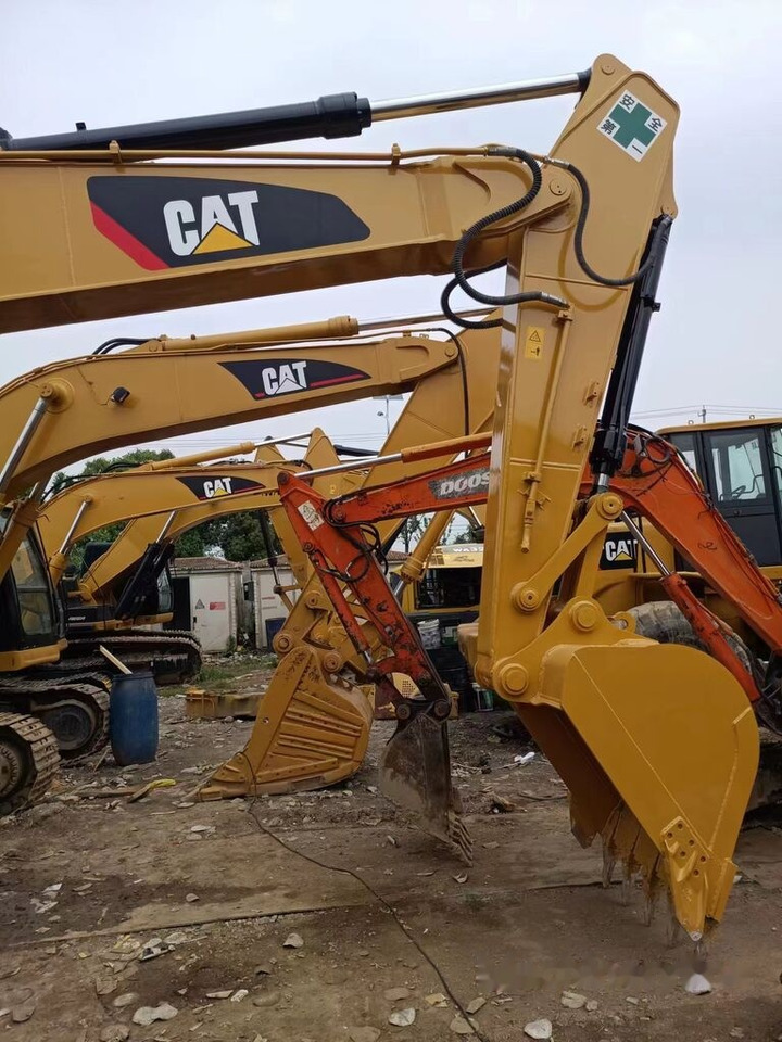 Caterpillar 320D - מחפר סורק: תמונה 2 Caterpillar 320D - מחפר סורק: תמונה 2