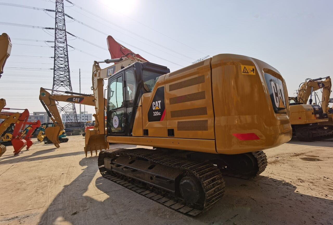 Caterpillar 320GC - מחפר סורק: תמונה 2 Caterpillar 320GC - מחפר סורק: תמונה 2