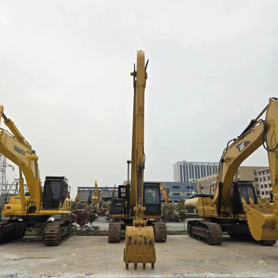 Caterpillar 330D With Long Reach Arm - מחפר סורק: תמונה 4 Caterpillar 330D With Long Reach Arm - מחפר סורק: תמונה 4