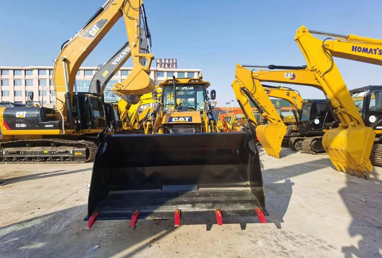 Caterpillar 420F - מחפרון: תמונה 1 Caterpillar 420F - מחפרון: תמונה 1