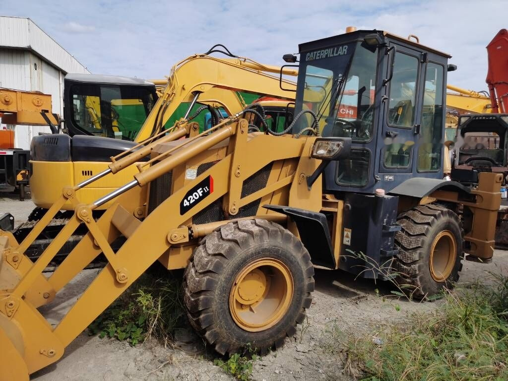 Caterpillar 420F - מחפרון: תמונה 5 Caterpillar 420F - מחפרון: תמונה 5