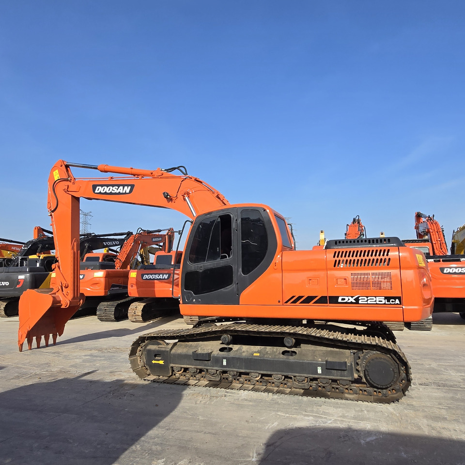 DOOSAN DX225LCA - מחפר סורק: תמונה 1 DOOSAN DX225LCA - מחפר סורק: תמונה 1