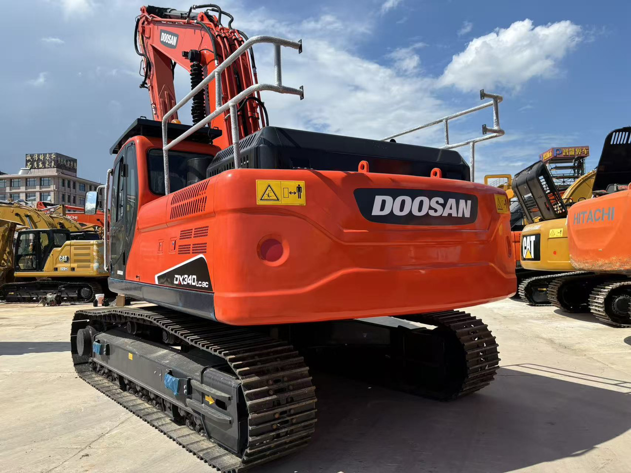 DOOSAN DX340LC-9C - מחפר סורק: תמונה 2 DOOSAN DX340LC-9C - מחפר סורק: תמונה 2
