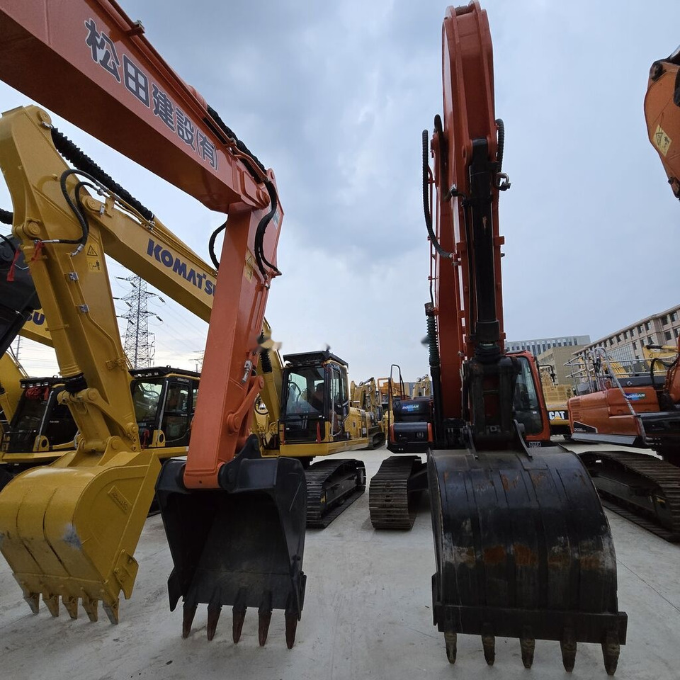 מחפר סורק Doosan DX225LC: תמונה 8