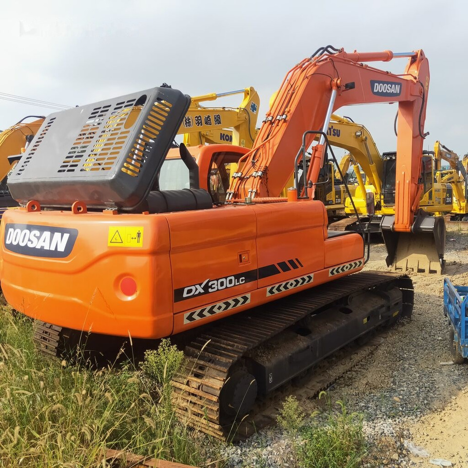Doosan DX300LC - מחפר סורק: תמונה 2 Doosan DX300LC - מחפר סורק: תמונה 2