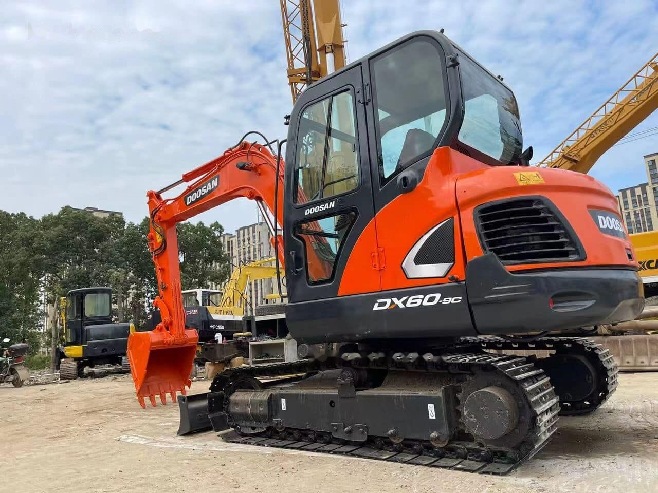 Doosan DX60 - מיני מחפר: תמונה 2 Doosan DX60 - מיני מחפר: תמונה 2