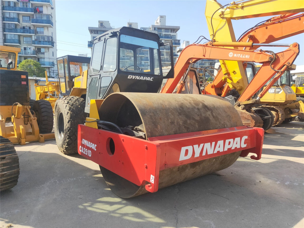 Dynapac CA251D - רולר כביש: תמונה 4 Dynapac CA251D - רולר כביש: תמונה 4