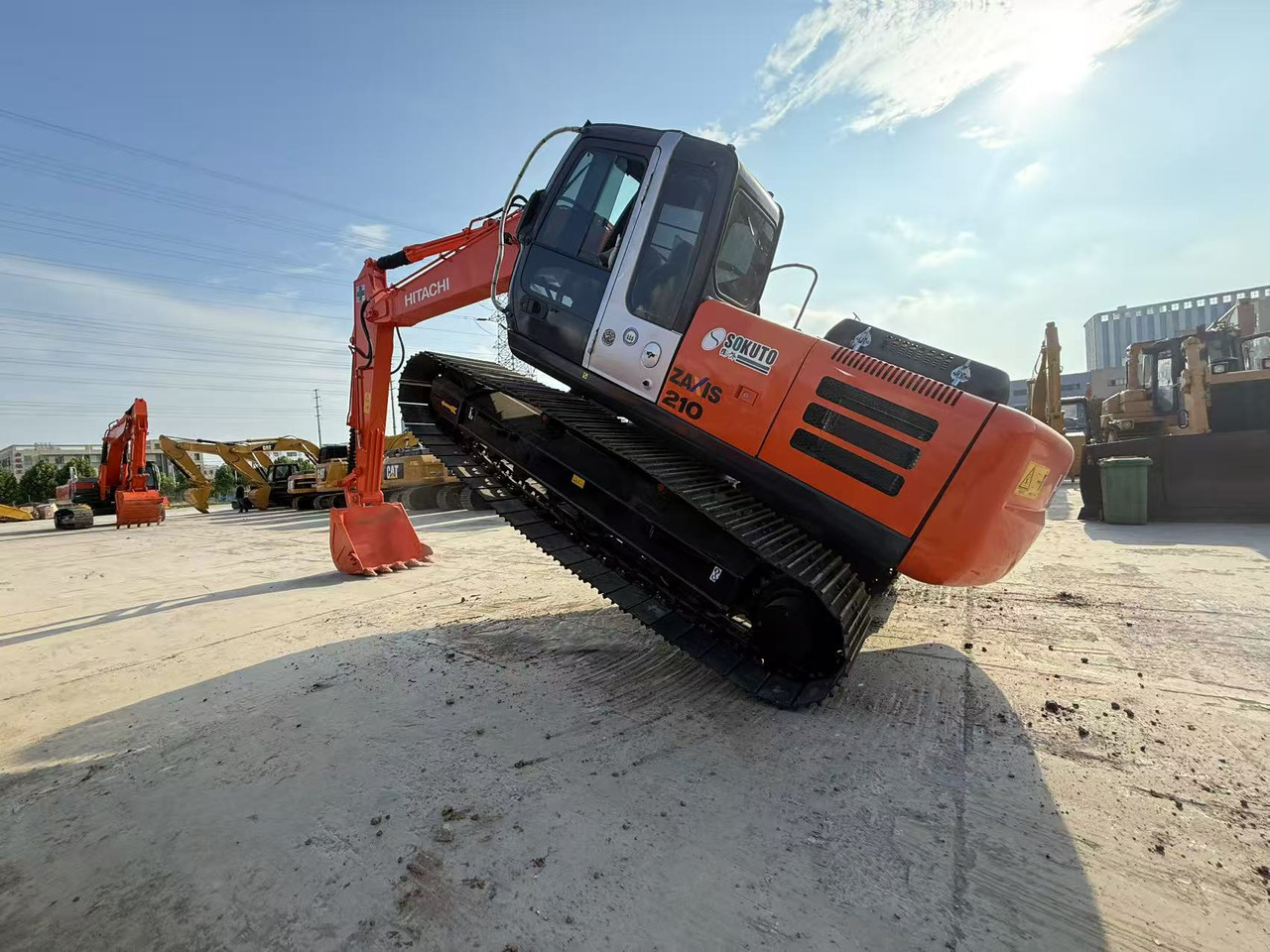 HITACHI ZX210 - מחפר סורק: תמונה 4 HITACHI ZX210 - מחפר סורק: תמונה 4