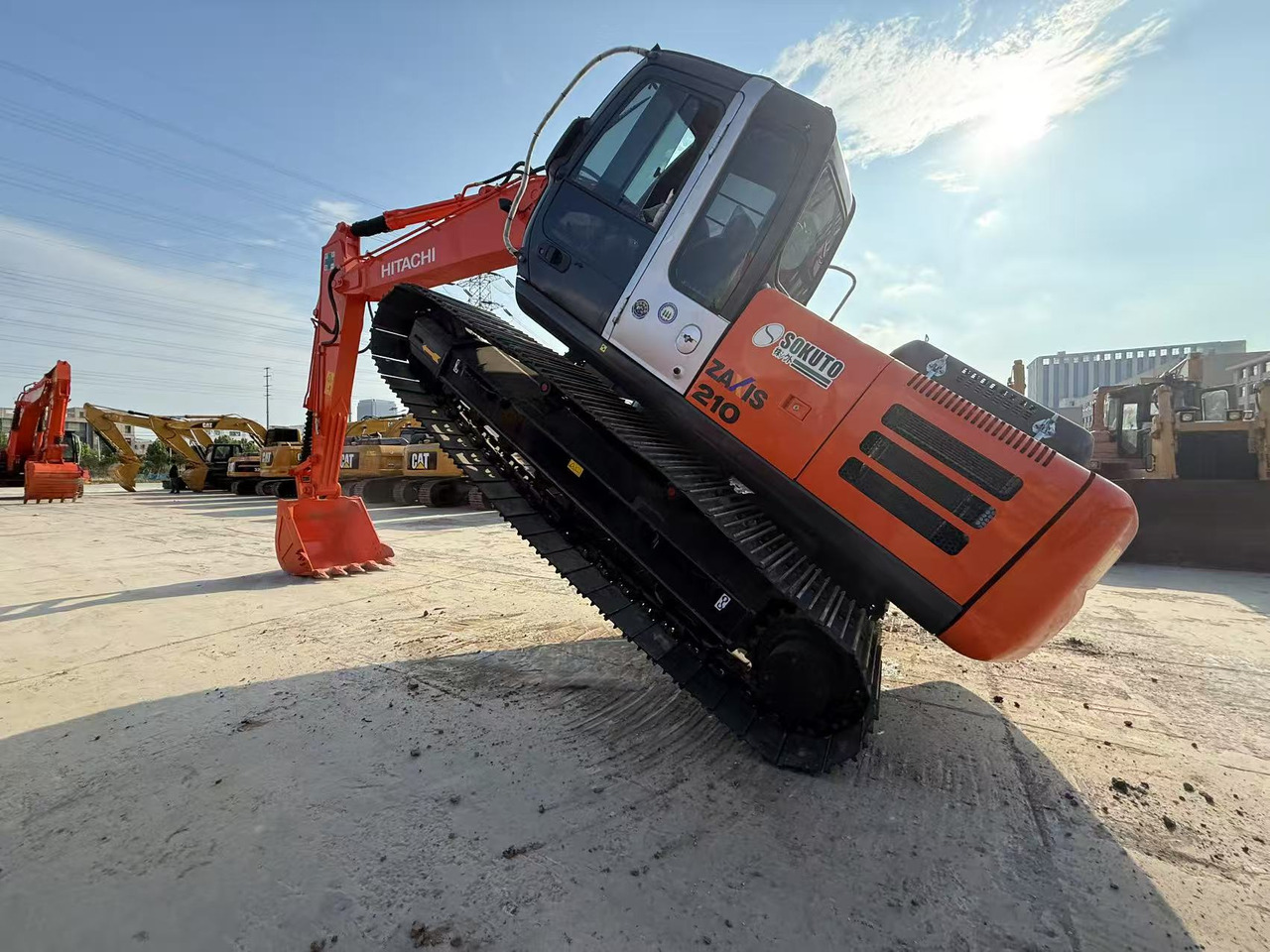 HITACHI ZX210 - מחפר סורק: תמונה 5 HITACHI ZX210 - מחפר סורק: תמונה 5