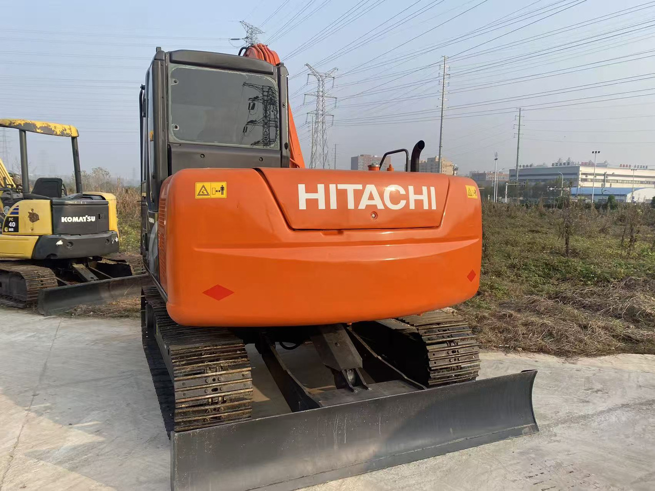 HITACHI ZX70 - מיני מחפר: תמונה 2 HITACHI ZX70 - מיני מחפר: תמונה 2