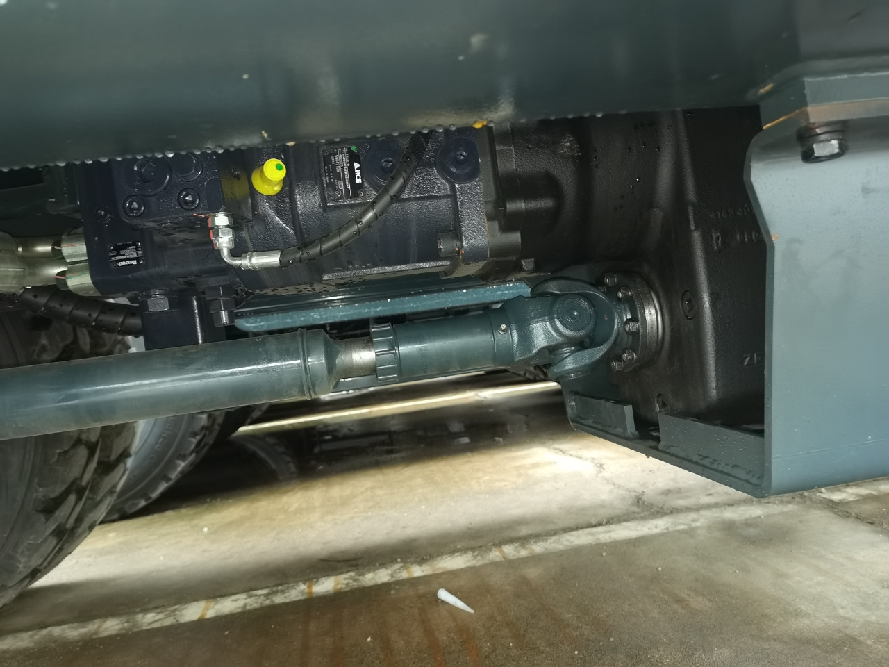 HYUNDAI HW210 - מחפר גלגלים: תמונה 5 HYUNDAI HW210 - מחפר גלגלים: תמונה 5