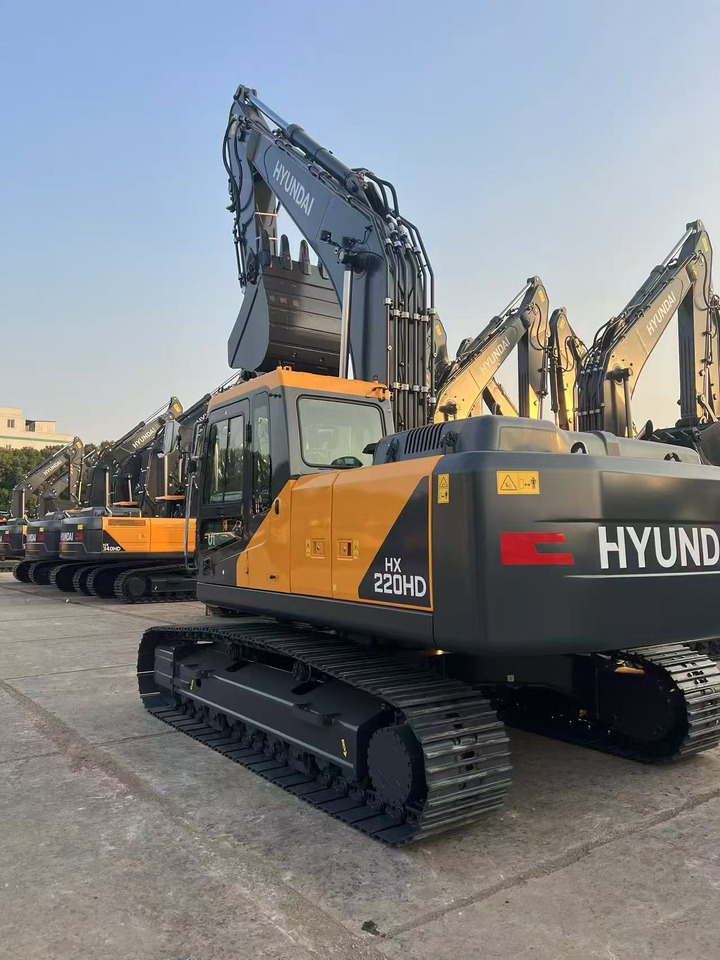 HYUNDAI HX220HD - מחפר סורק: תמונה 1 HYUNDAI HX220HD - מחפר סורק: תמונה 1
