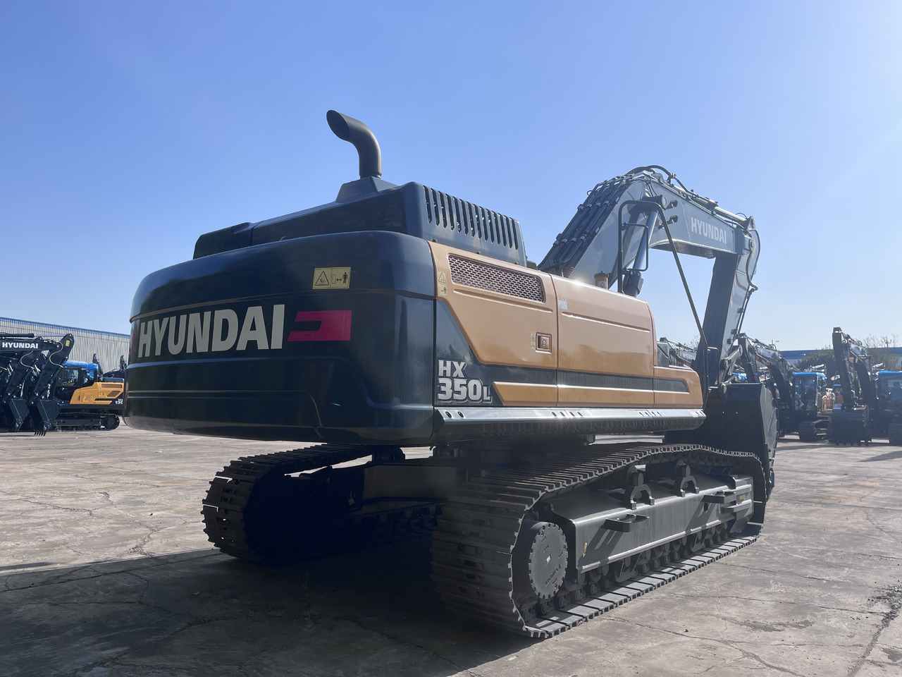 HYUNDAI HX350L - מחפר: תמונה 5 HYUNDAI HX350L - מחפר: תמונה 5