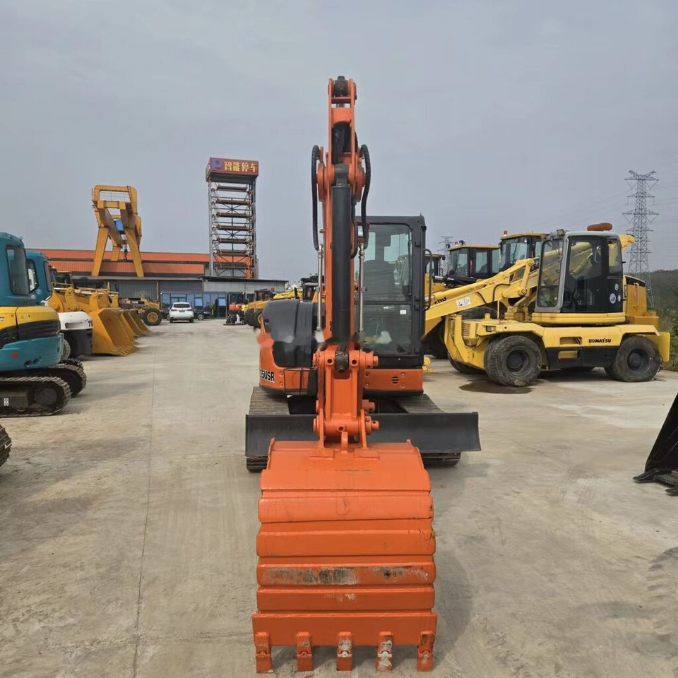Hitachi ZX55USR - מחפר סורק: תמונה 5 Hitachi ZX55USR - מחפר סורק: תמונה 5