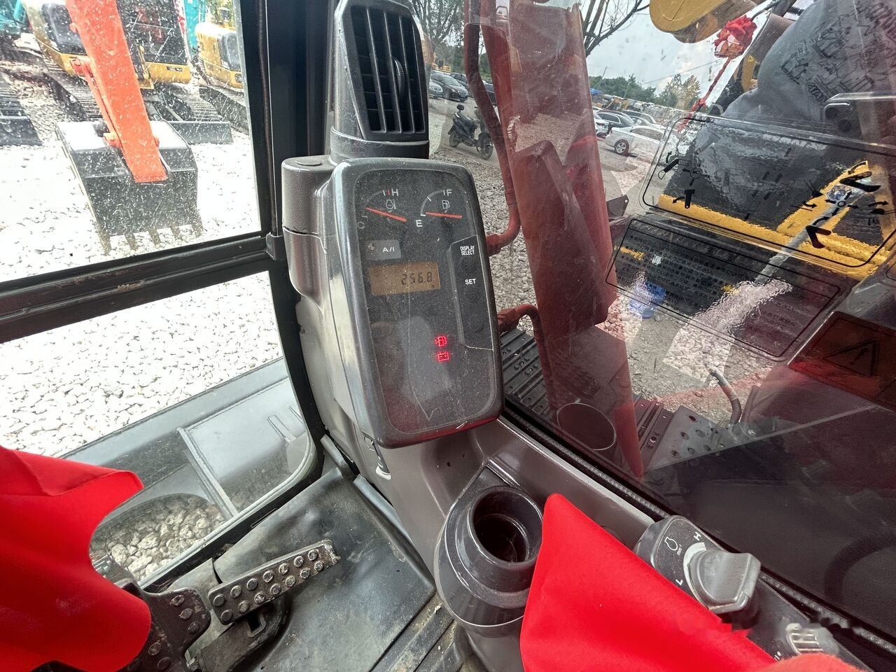 Hitachi zx70 - מחפר סורק: תמונה 3 Hitachi zx70 - מחפר סורק: תמונה 3