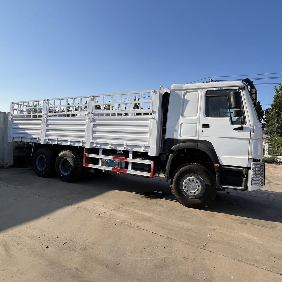 Howo 6*4 flatbed truck - משאית צד נופל/ שטוחה: תמונה 2 Howo 6*4 flatbed truck - משאית צד נופל/ שטוחה: תמונה 2