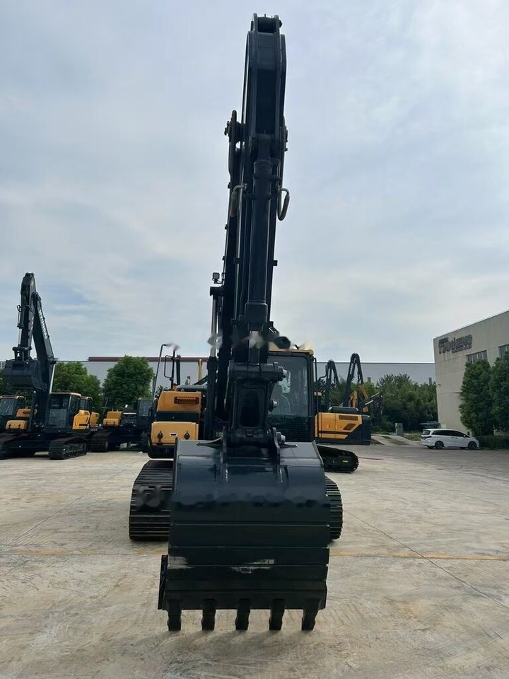 Hyundai HX220 New - מחפר סורק: תמונה 4 Hyundai HX220 New - מחפר סורק: תמונה 4