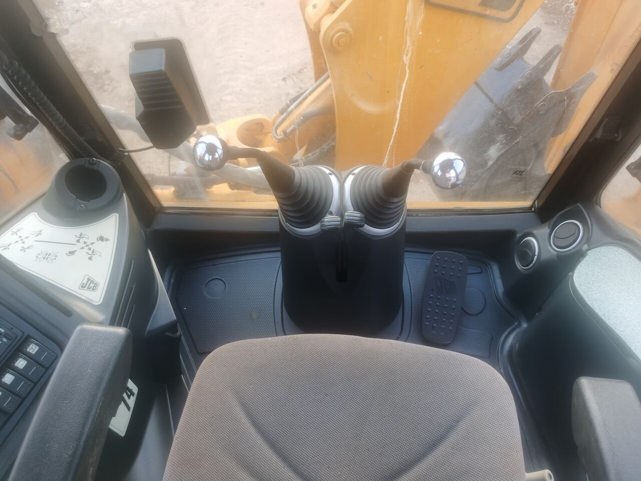 JCB 3CX - מחפרון: תמונה 4 JCB 3CX - מחפרון: תמונה 4
