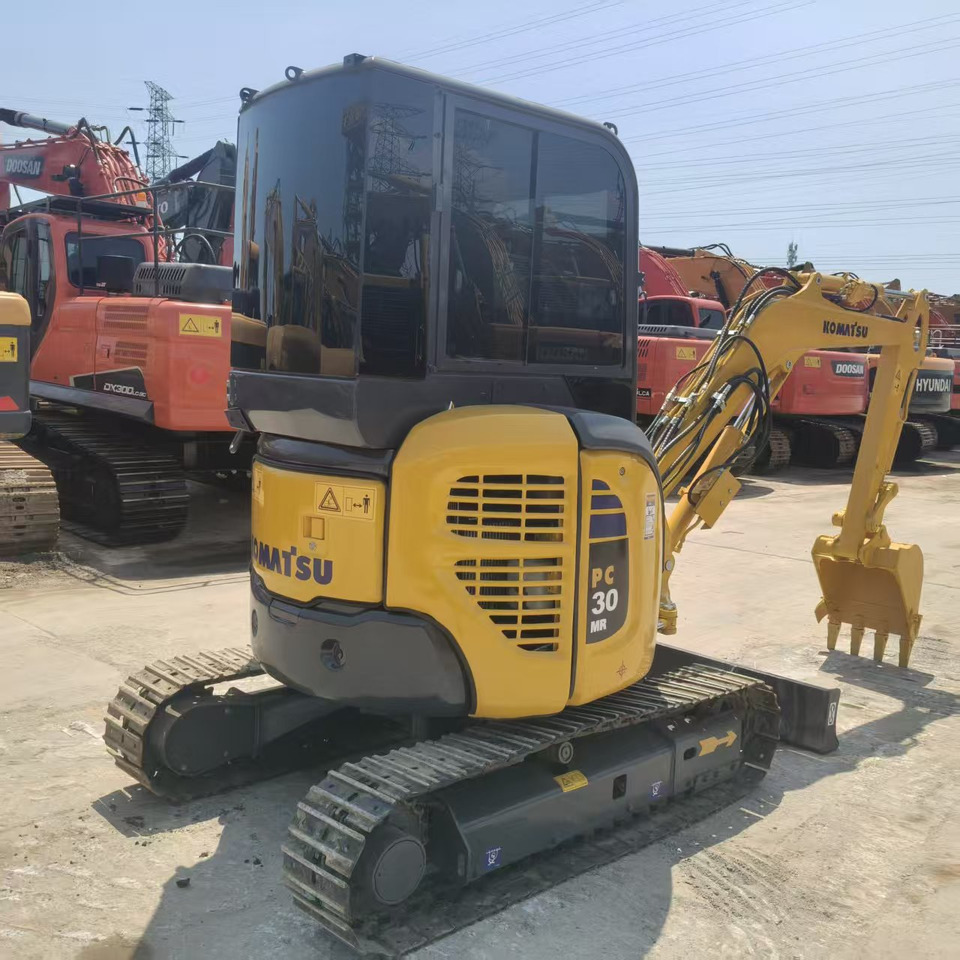 KOMATSU PC30 - מיני מחפר: תמונה 5 KOMATSU PC30 - מיני מחפר: תמונה 5