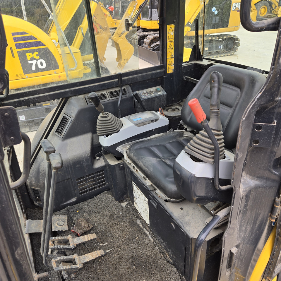 KOMATSU PC35MR - מיני מחפר: תמונה 5 KOMATSU PC35MR - מיני מחפר: תמונה 5