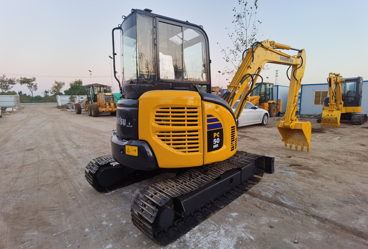 KOMATSU PC50MR - מיני מחפר: תמונה 2 KOMATSU PC50MR - מיני מחפר: תמונה 2