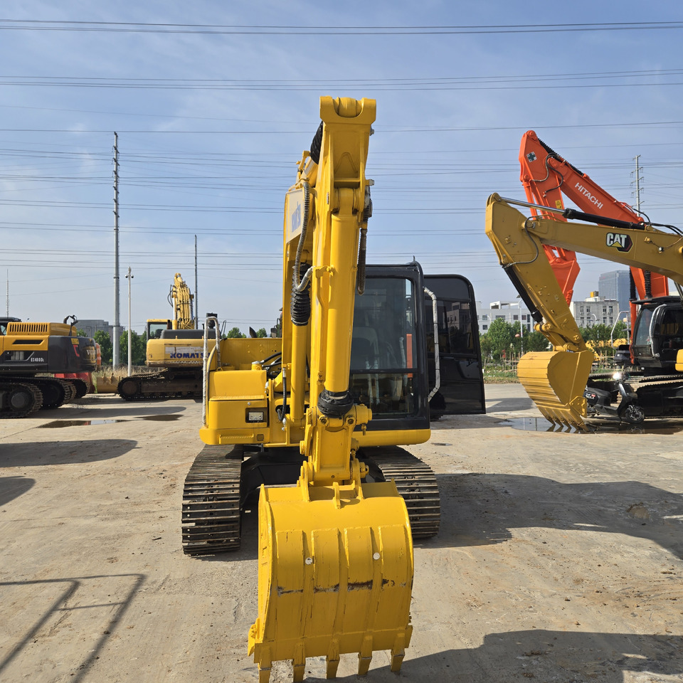 KOMATSU PC70-8 - מיני מחפר: תמונה 2 KOMATSU PC70-8 - מיני מחפר: תמונה 2