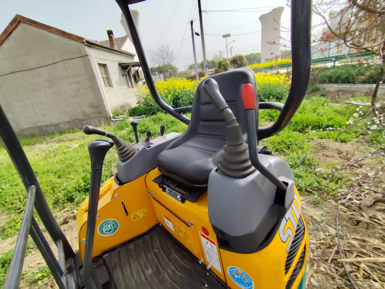 מיני מחפר KUBOTA U15: תמונה 8