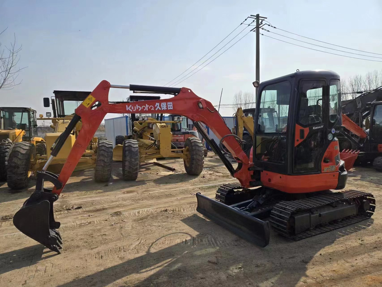 KUBOTA U35 - מיני מחפר: תמונה 1 KUBOTA U35 - מיני מחפר: תמונה 1
