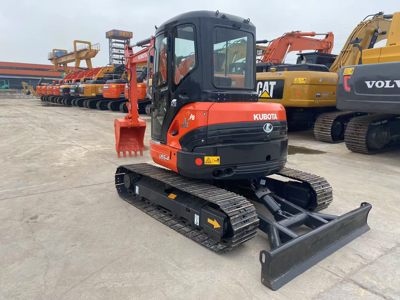 KUBOTA U55-4 - מיני מחפר: תמונה 5 KUBOTA U55-4 - מיני מחפר: תמונה 5