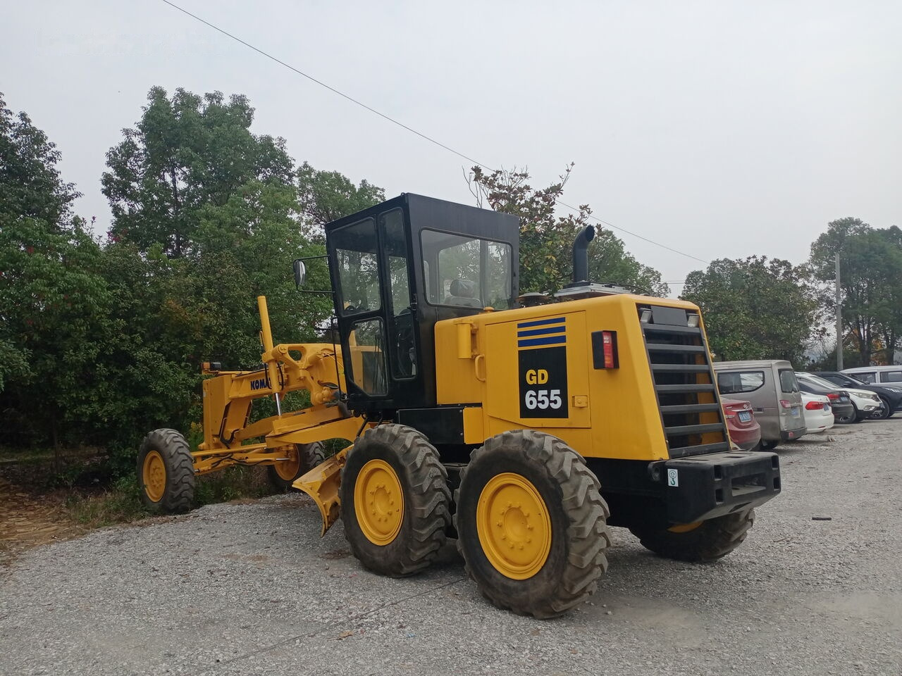 Komatsu GD655 - מפלסת: תמונה 2 Komatsu GD655 - מפלסת: תמונה 2