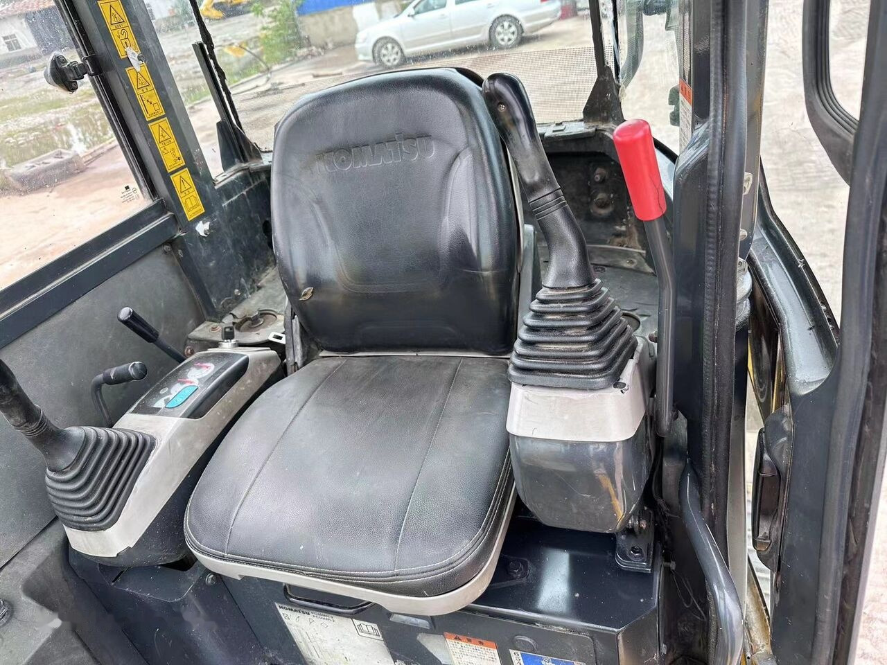 Komatsu PC50MR - מיני מחפר: תמונה 5 Komatsu PC50MR - מיני מחפר: תמונה 5