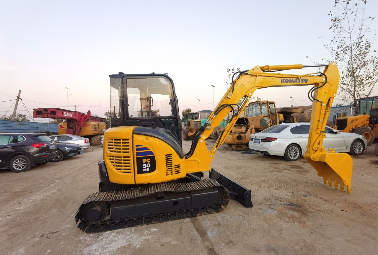 Komatsu PC50MR - מיני מחפר: תמונה 4 Komatsu PC50MR - מיני מחפר: תמונה 4