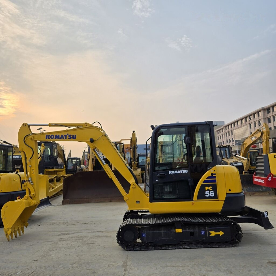 Komatsu PC56 - מיני מחפר: תמונה 4 Komatsu PC56 - מיני מחפר: תמונה 4