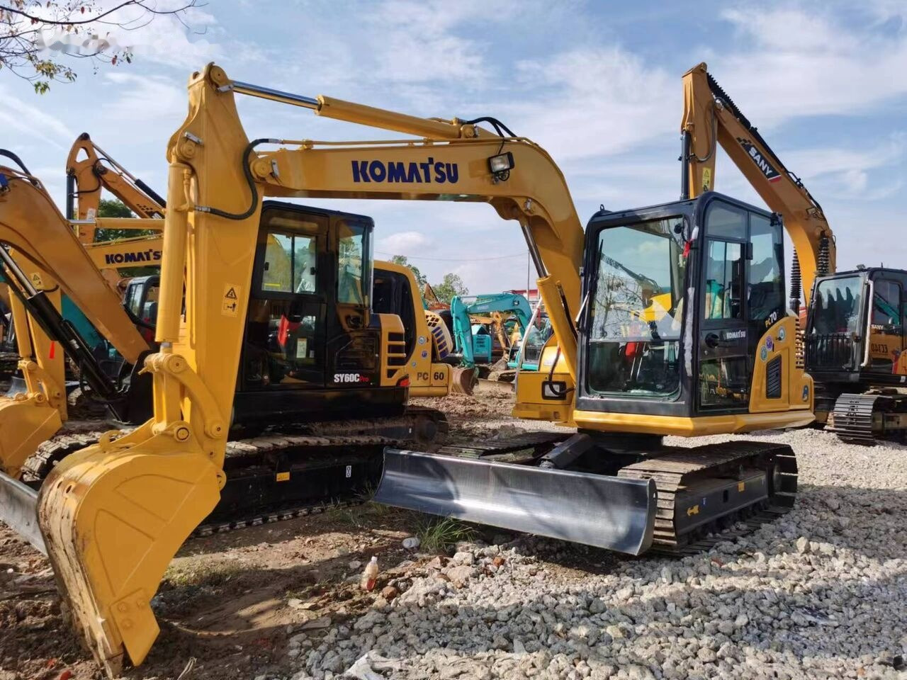 Komatsu PC70-8 - מיני מחפר: תמונה 4 Komatsu PC70-8 - מיני מחפר: תמונה 4