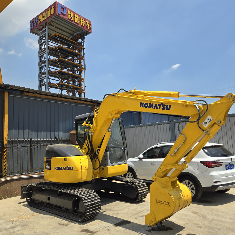 Komatsu PC78US - מיני מחפר: תמונה 2 Komatsu PC78US - מיני מחפר: תמונה 2
